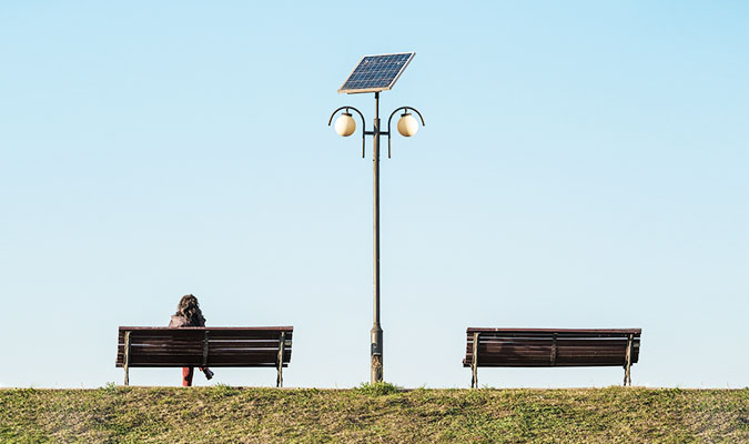 太陽能市電互補路燈系統解決方案